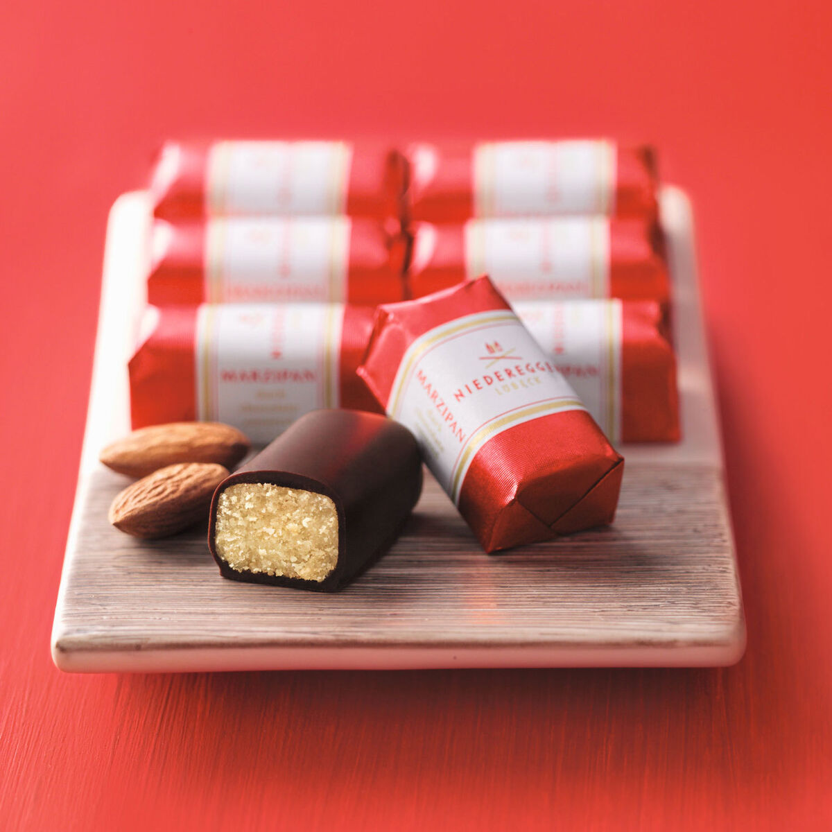 Niederegger Dark Chocolate Covered Marzipan Mini Loaves in Gift Box (100g)